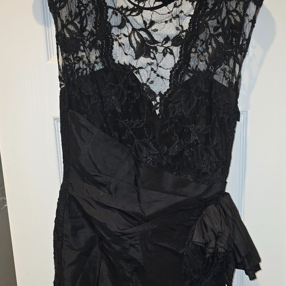 Vintage Dovizia Lace Dress